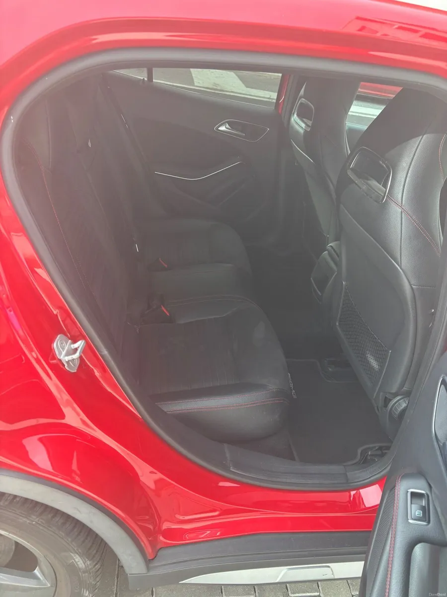 Mercedes-Benz GLA 200 CDI AMG line 2015 - Image 3