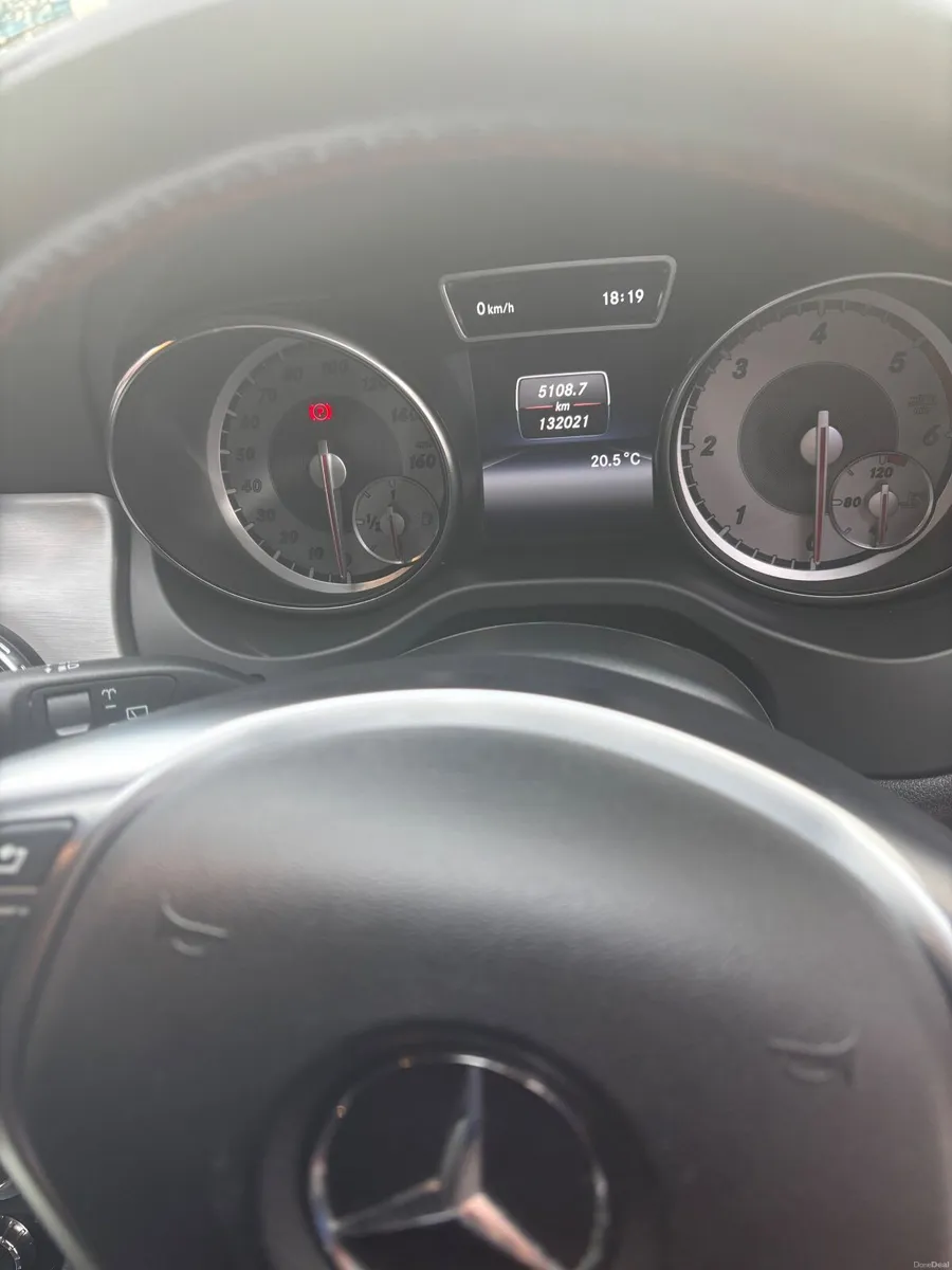 Mercedes-Benz GLA 200 CDI AMG line 2015 - Image 2
