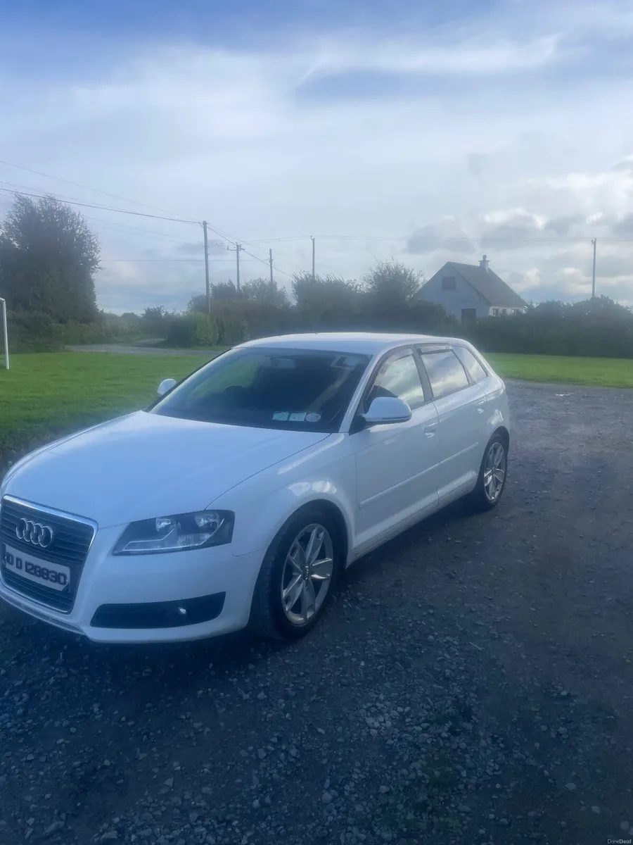 Audi A3 2010 - Image 2