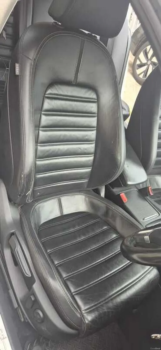 2015 Volkswagen CC - Image 6