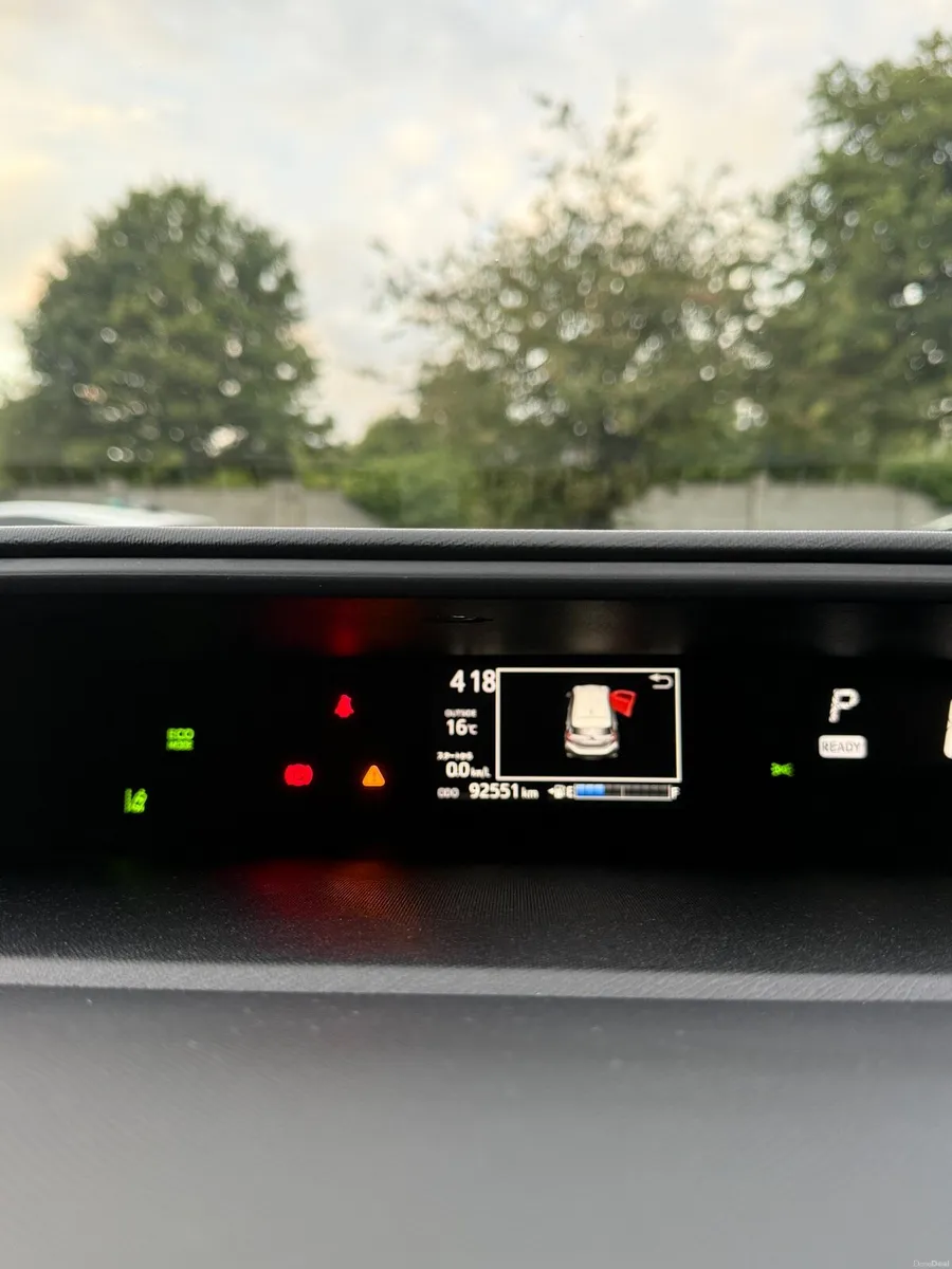 Toyota Aqua 2019 4.5 grade - Image 5