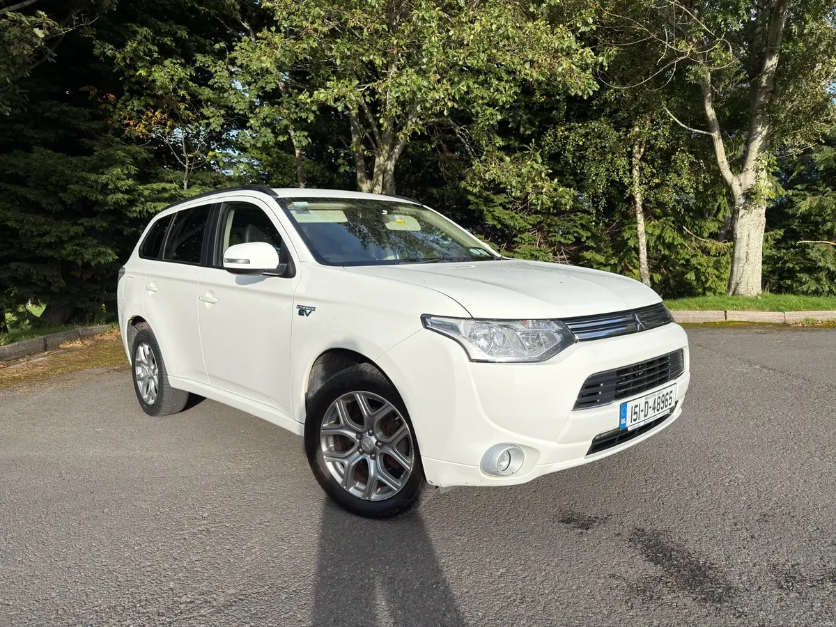2015 Mitsubishi Outlander PHEV, NCT & Full History - Image 1