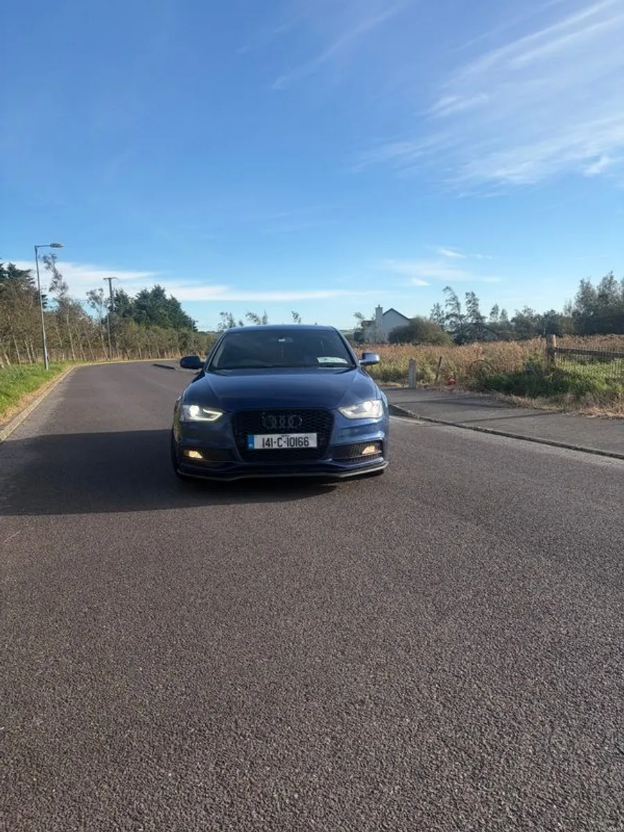 2014 Audi A4 - Image 2