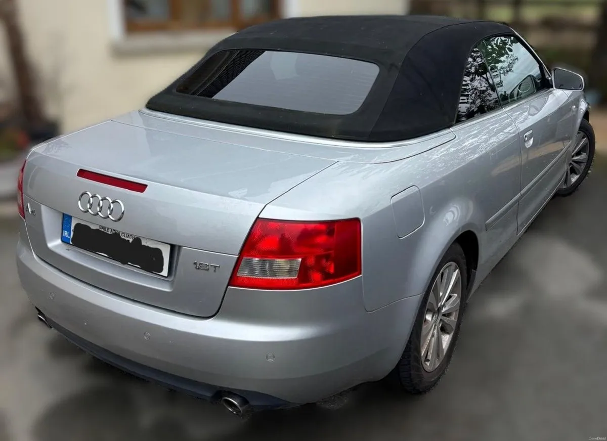 Audi A4 2004 - Image 2