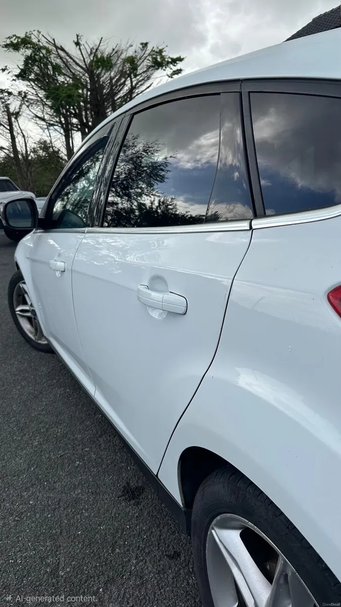 Ford Focus 2016 Zetec 125PS - Image 6