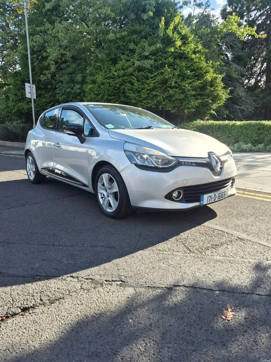 Renault Clio 2017 - Image 1