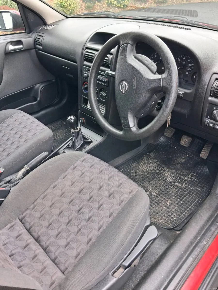 Opel astra 1.4 petrol - Image 6