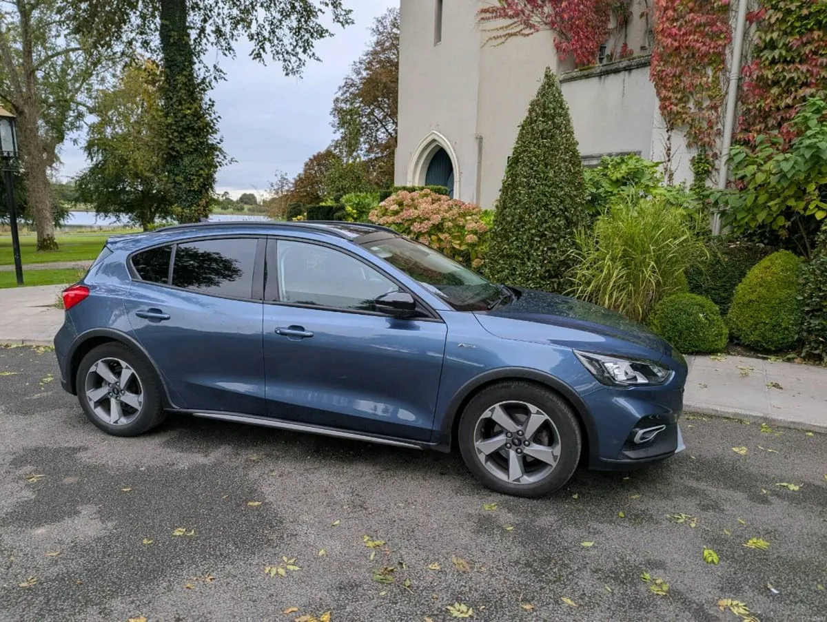 Car - Image 5