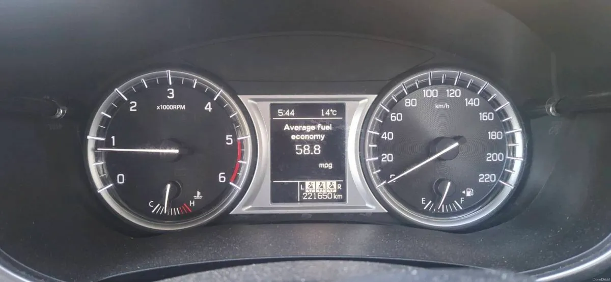 2016 Vitara 1.6 diesel. New NCT & service. - Image 5