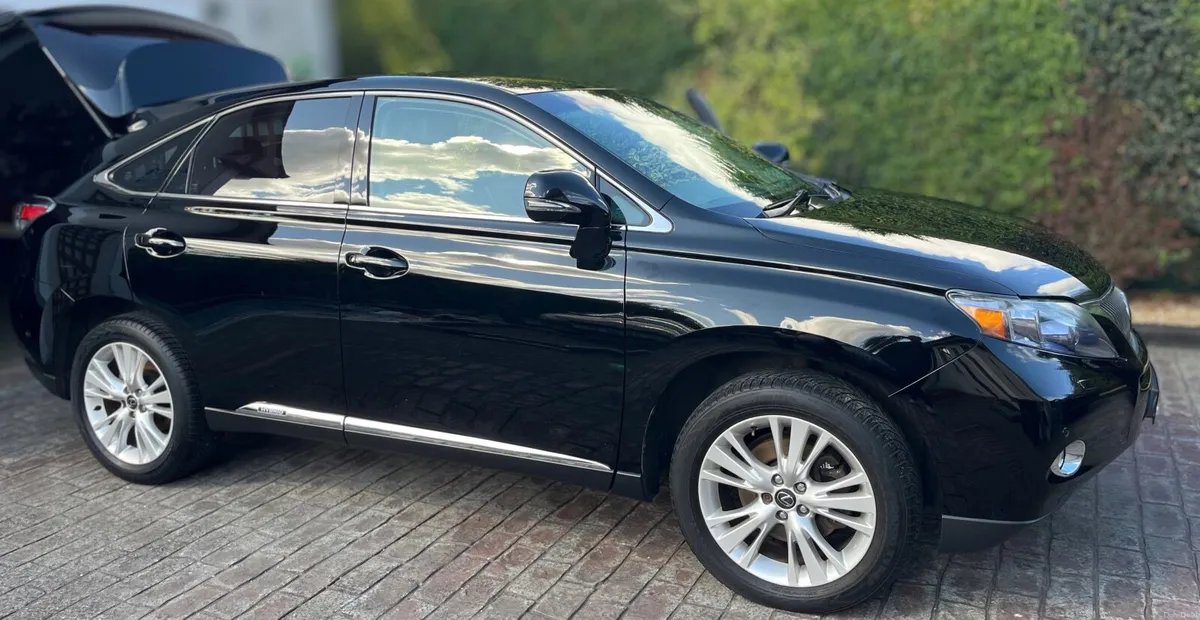 Lexus RX450h - Image 2