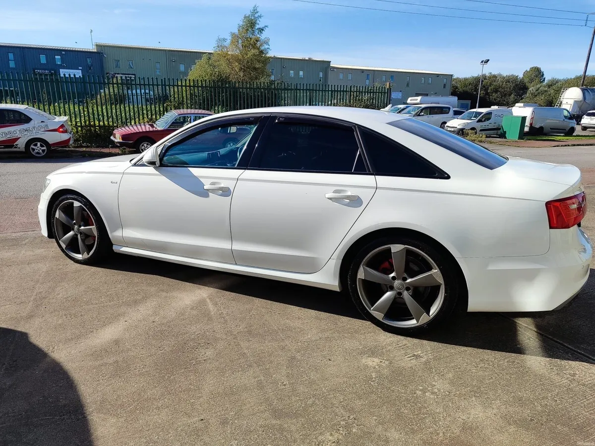 Audi A6 Black Edition - Image 4