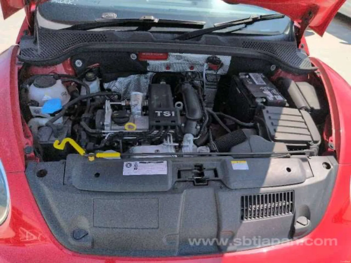 2018 VW Beetle – Stunning Condition – Automatic - Image 4