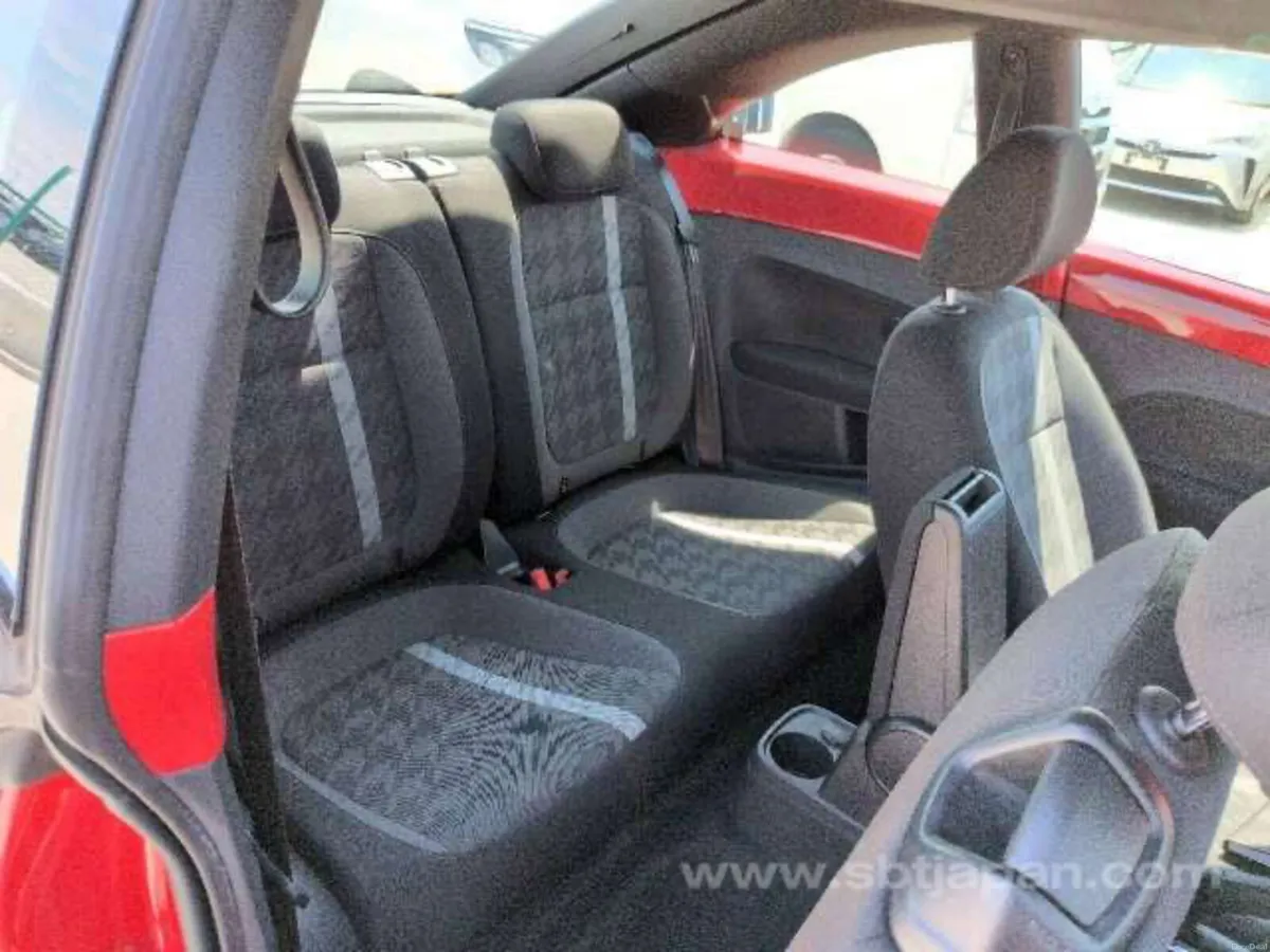2018 VW Beetle – Stunning Condition – Automatic - Image 6