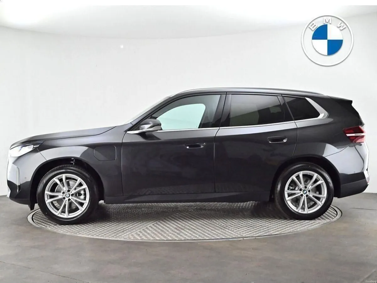 BMW X3 30e xDrive xLine - Image 3