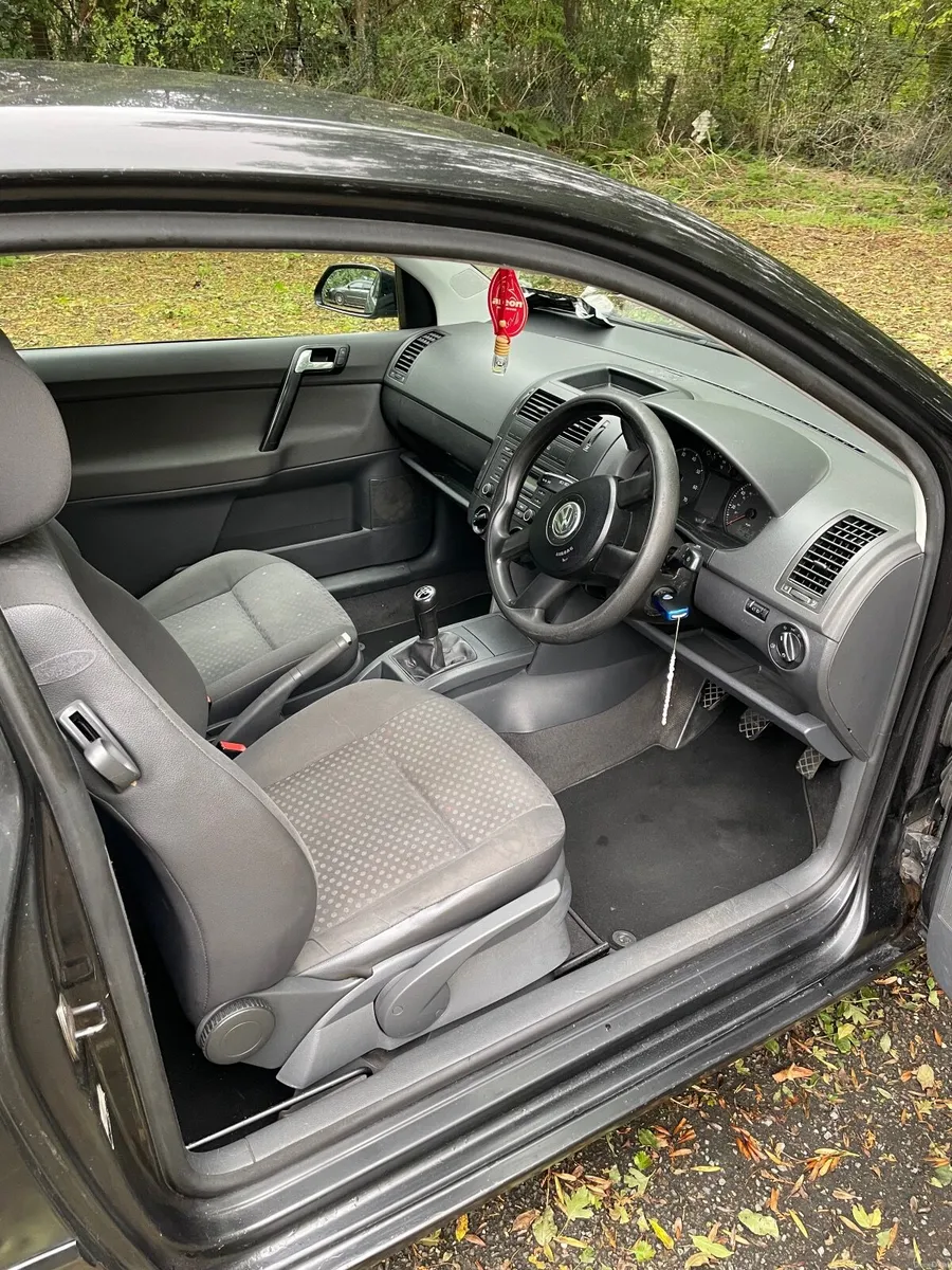 Volkswagen Polo 2005 - Image 5