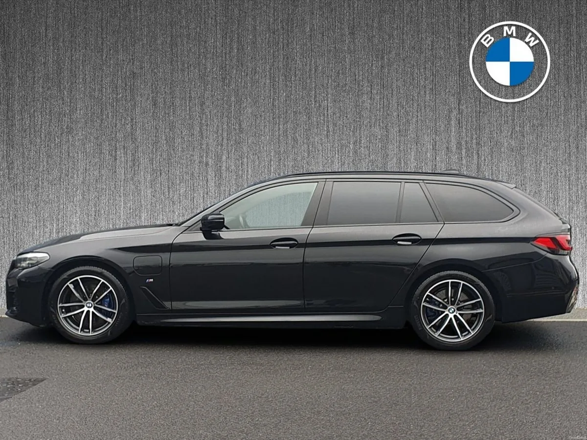 BMW 5-Series 530e M Sport Touring - Image 3