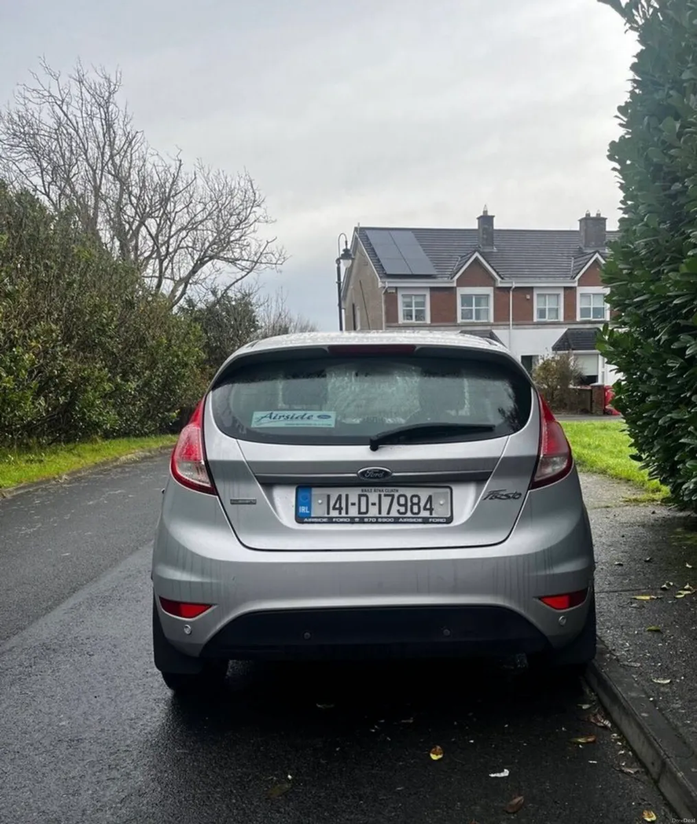 Ford fiesta - Image 4