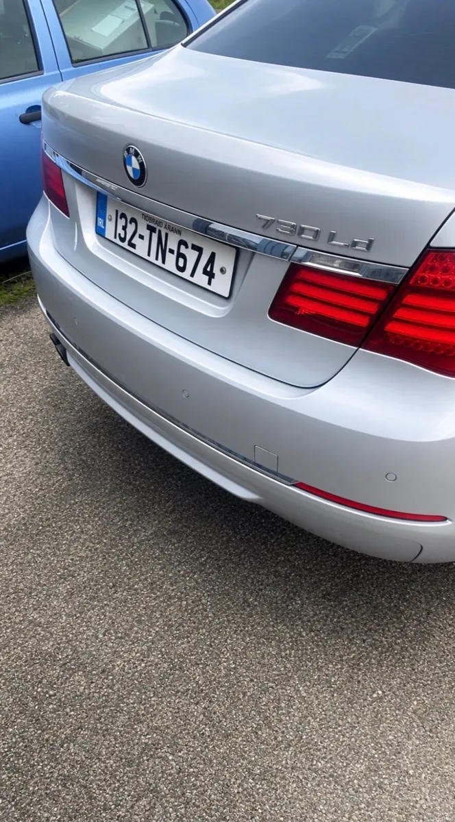 BMW 7-Series LD 2013 - Image 2
