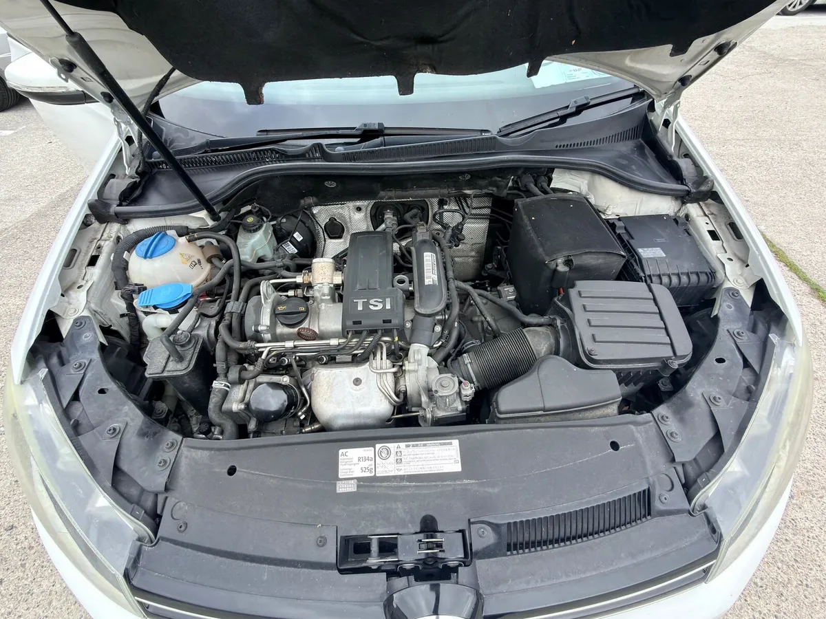 2012 VW Golf 1.2 Automatic - Image 3