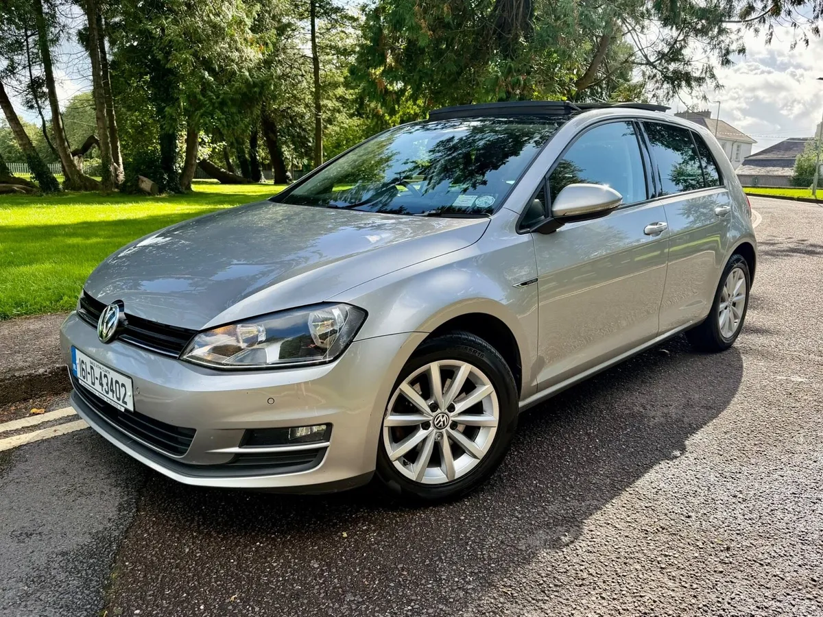 VW Golf LOUNGE•Panoramic Roof•NEW NCT 9-27 - Image 2
