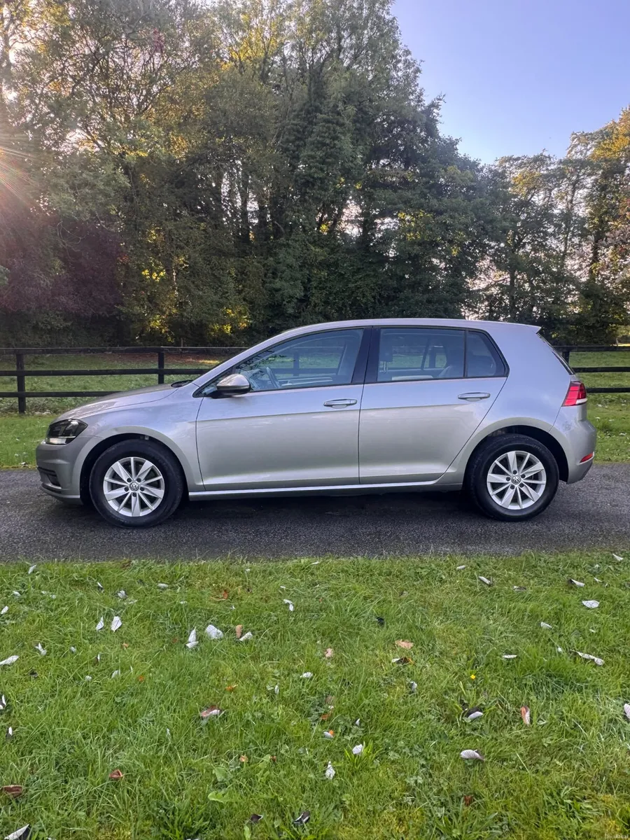 Volkswagen Golf 1.6TDI Trendline 191 - Image 6