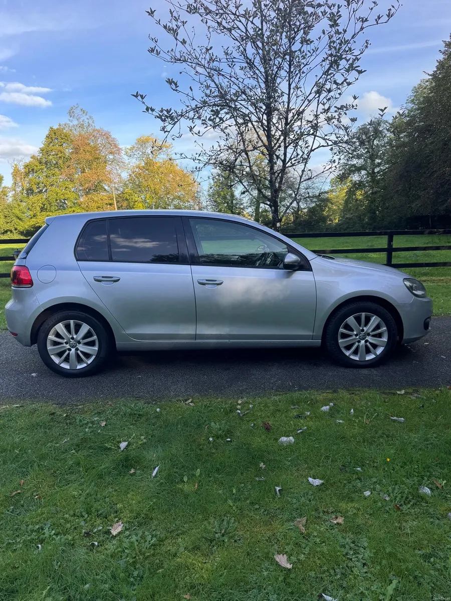Volkswagen Golf 1.4 TSI DSG 140HP HIGHLINE 131 - Image 2