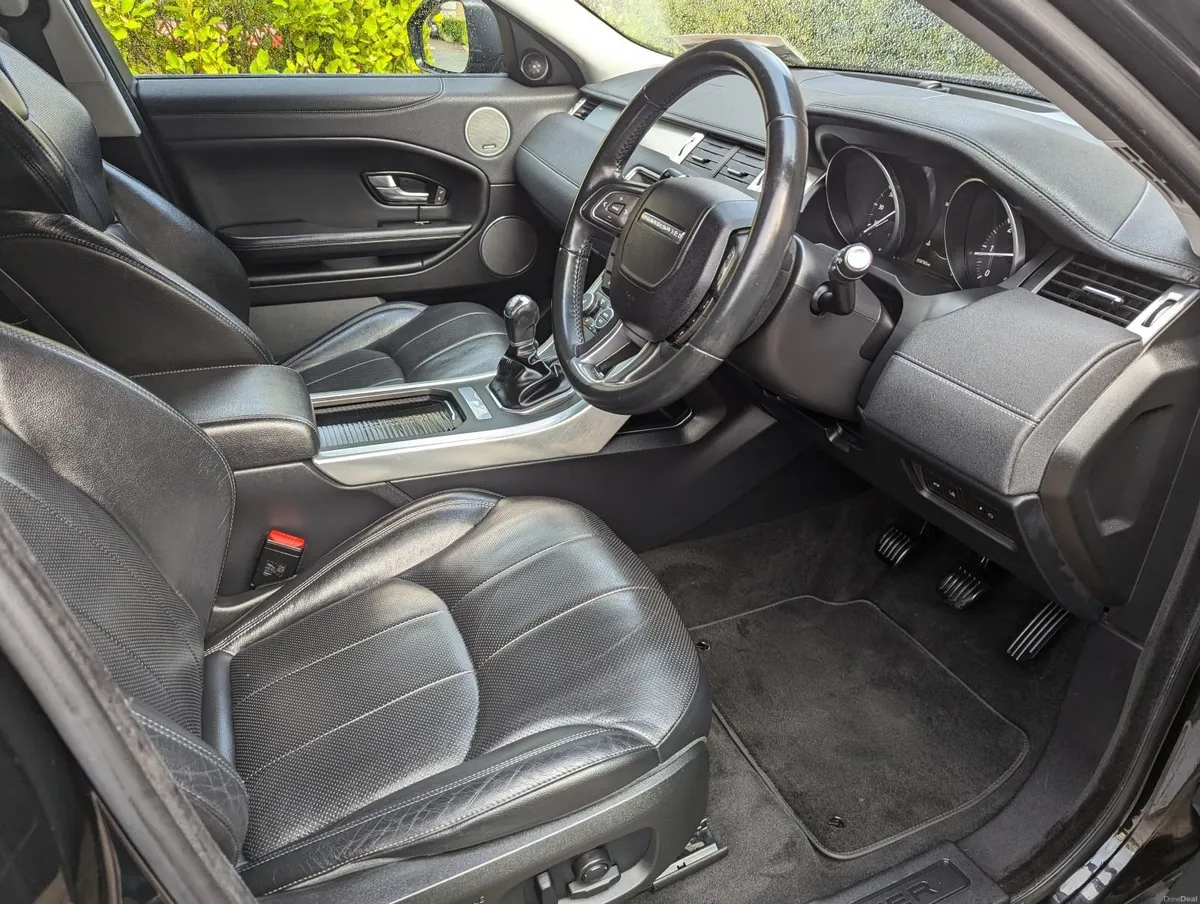 Land Rover Range Rover Evoque 2017 - Image 5