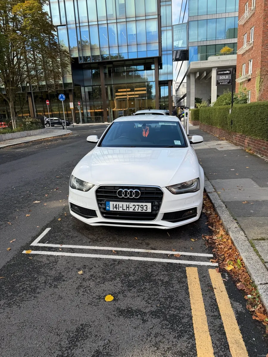 Audi A4 2.0 TDI - Image 1