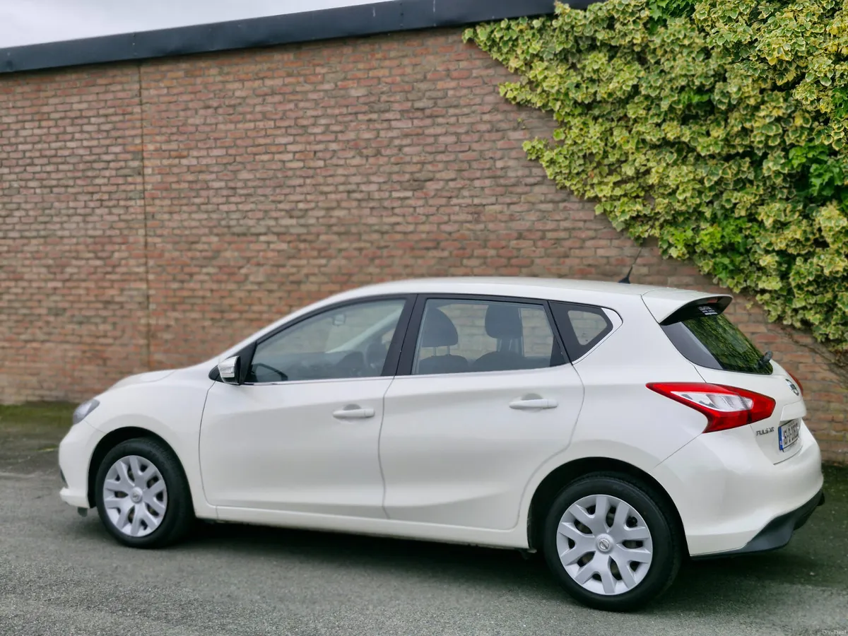 Nissan Pulsar 1.5DSL FINANCE AVAILABLE - Image 2