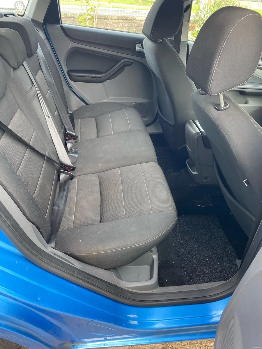 Ford focus - Image 5