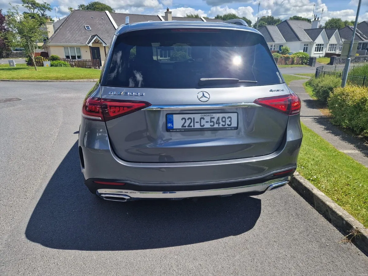 Mercedes GLE300D 4Matic SUV AMG 2.0L - Image 5