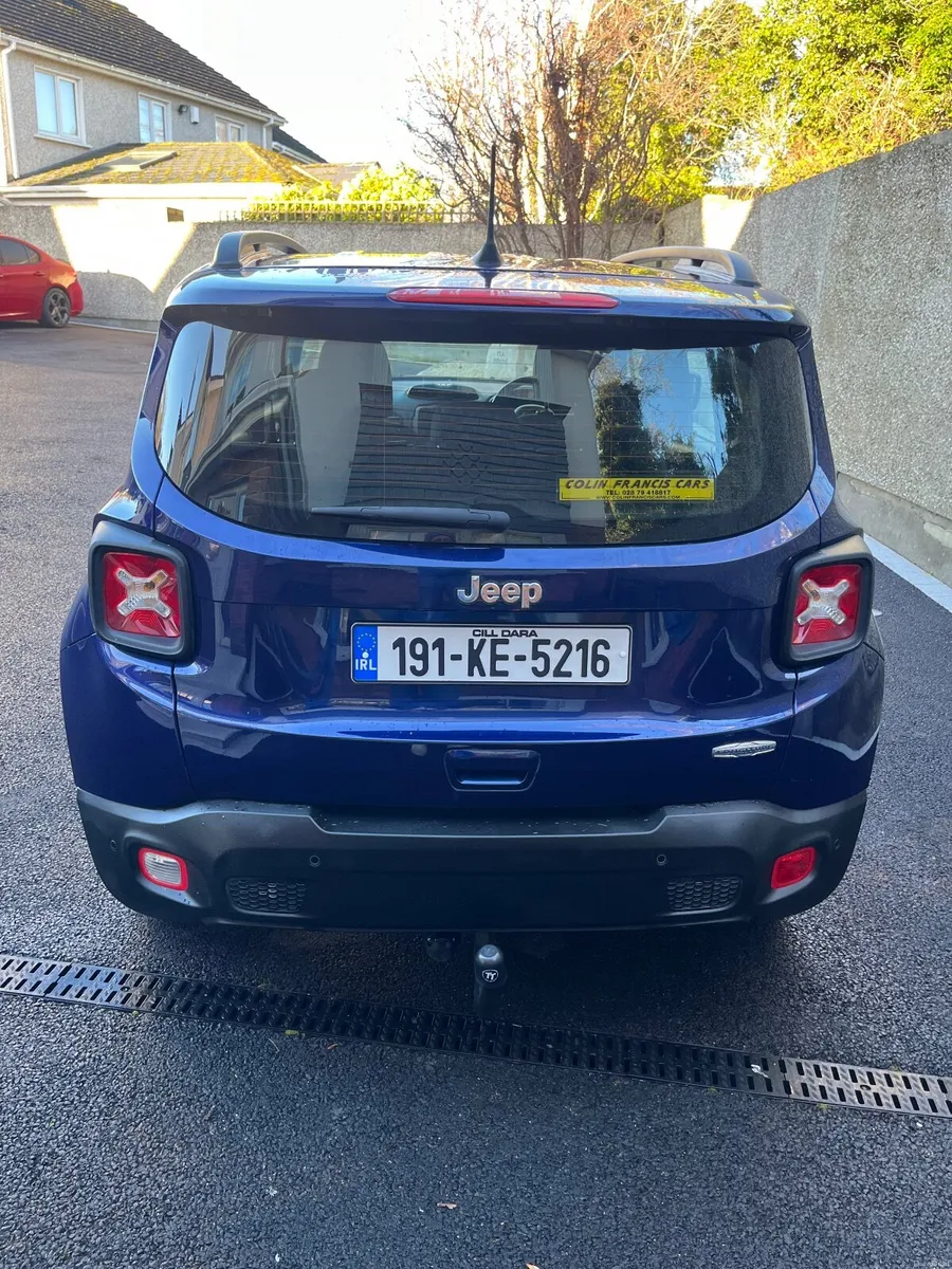 Jeep Renegade Longitude Auto - Image 2