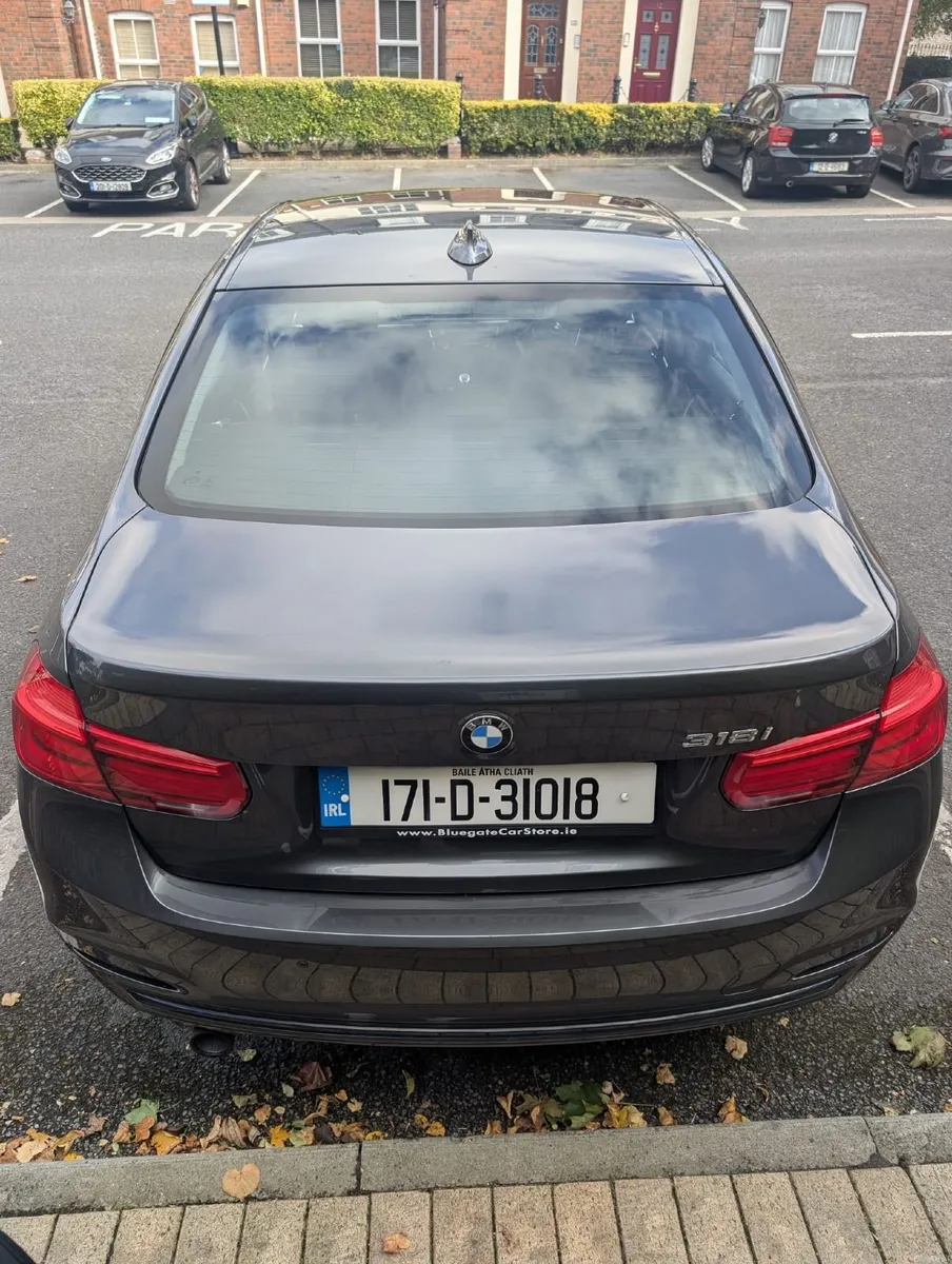 2017 Manual  BMW 318i Low Milage - Image 2