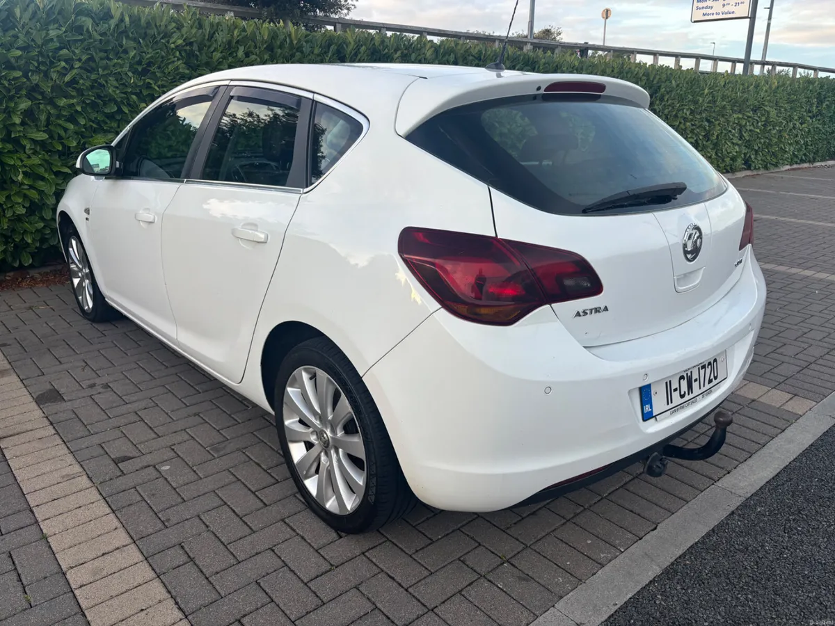 OPEL ASTRA 1.7 CDTI SE MODEL ONLY PASSED NCT 09/27 - Image 4