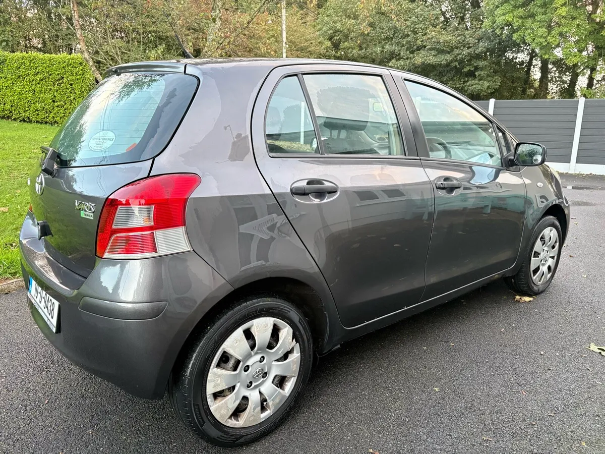 Toyota Yaris 1.0 litre Vvti 2010 - Image 3