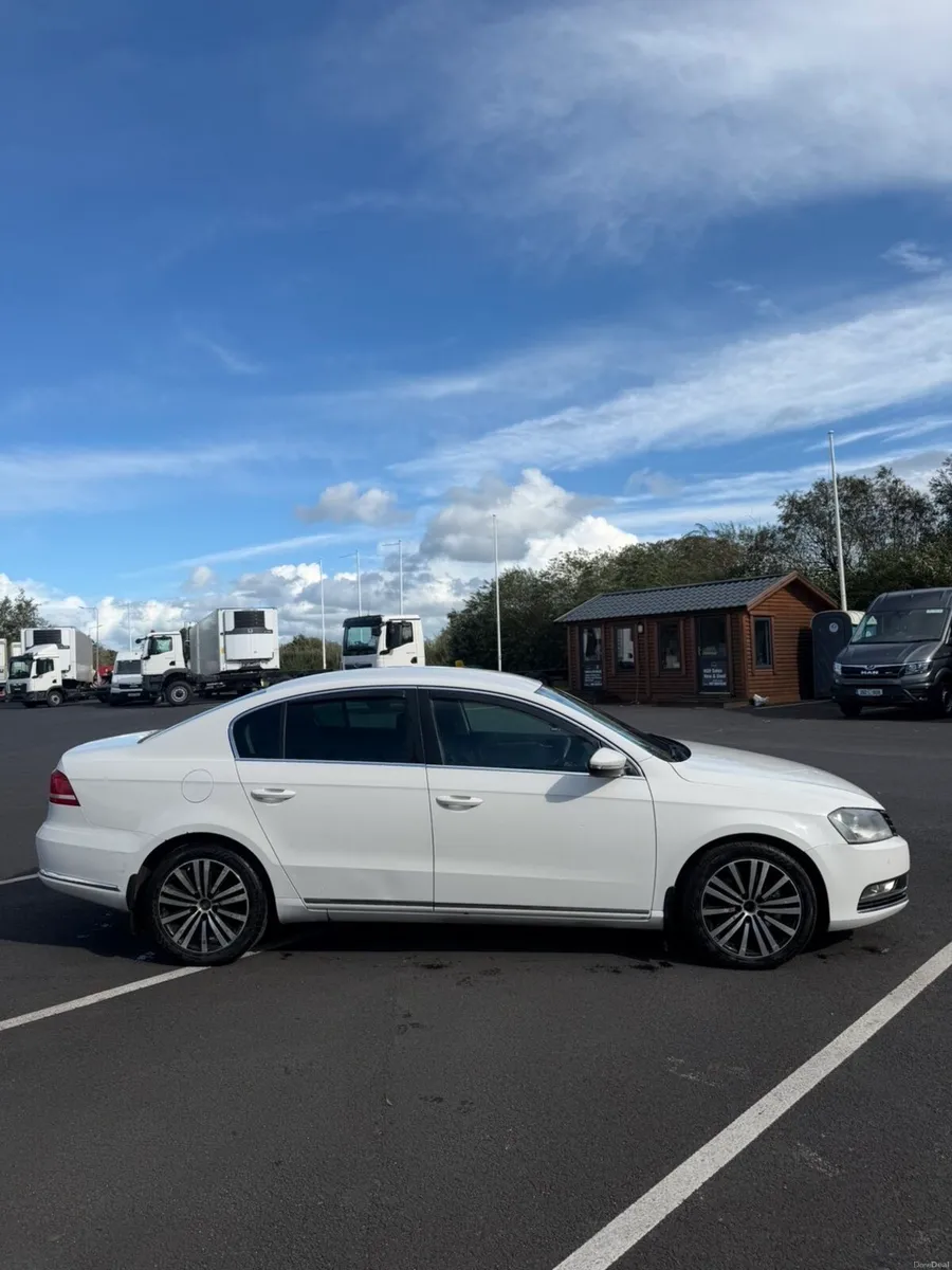 Vw Passat 2.0 - Image 5