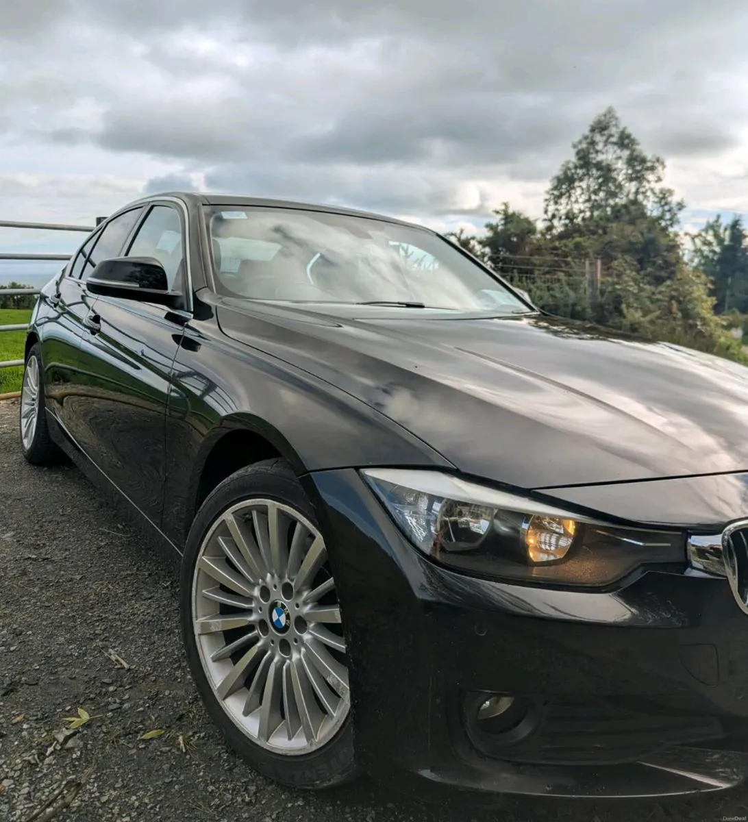 BMW 318d Luxury 2015 F30 Automatic - Image 2