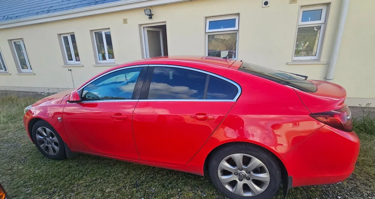 Vauxhall Insignia 2015 - Image 1