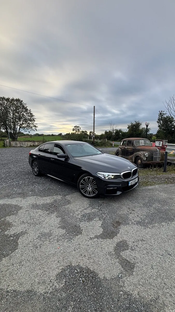 2018 BMW 530e M Sport Plus – Plug-in Hybrid - Image 1
