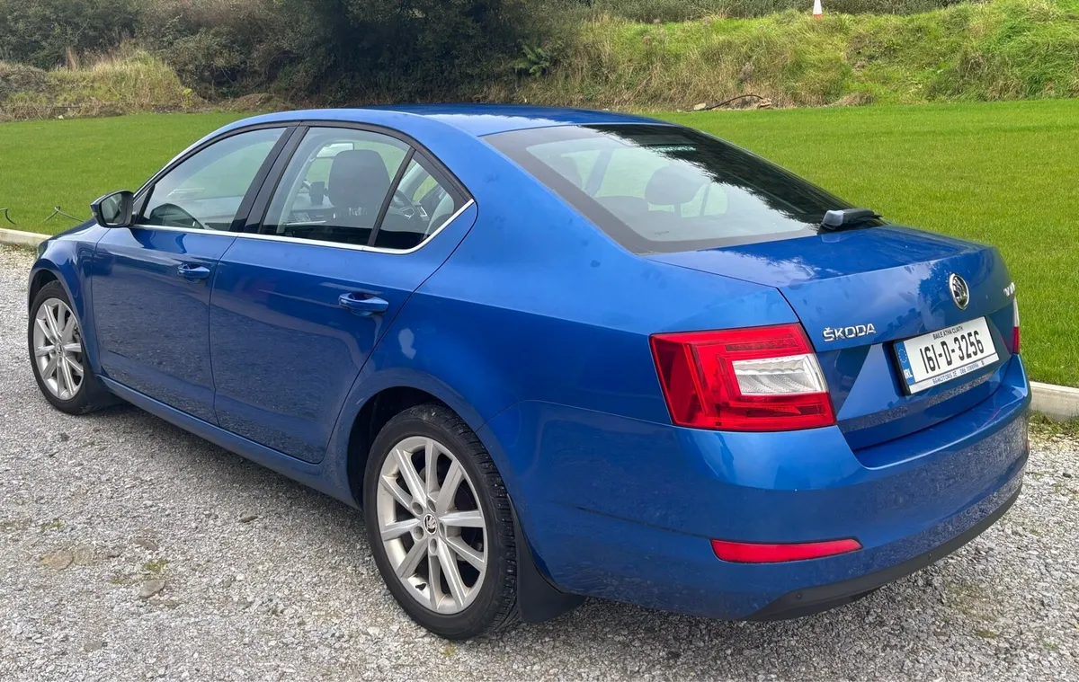 Skoda Octavia Style 1.6TDI 110HP - Image 2