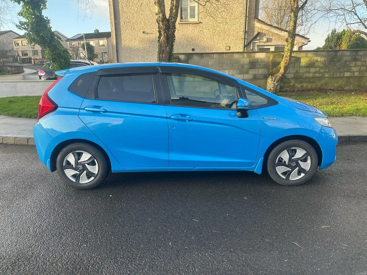 Honda Fit - Image 2