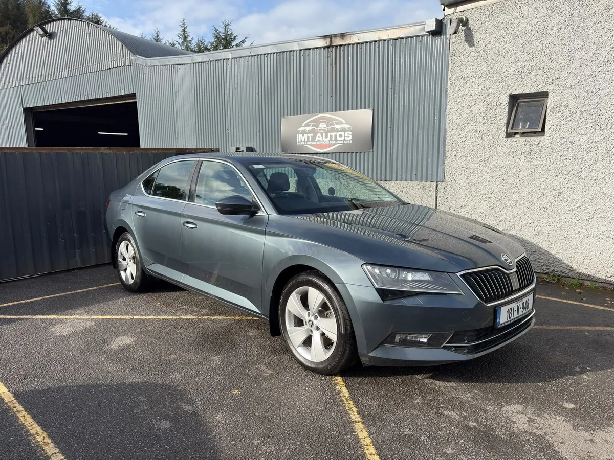 Skoda Superb 2018 - Image 4