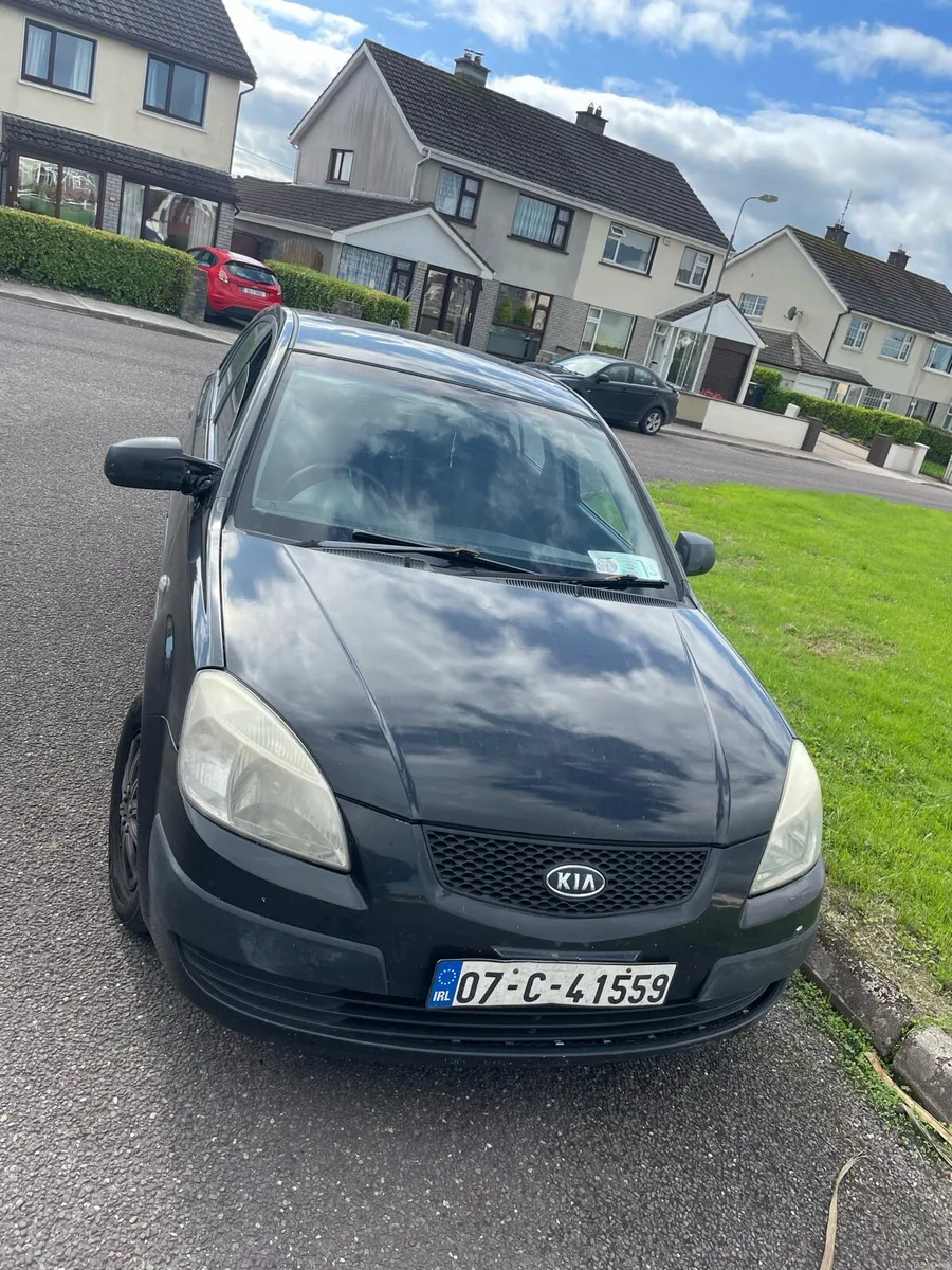 KIA Rio (Some things to do) - Image 1