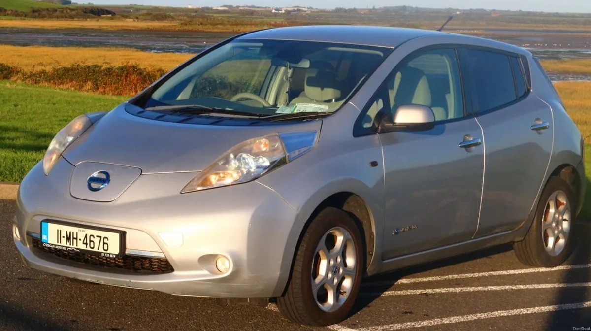 Nissan Leaf 2011 - Image 2