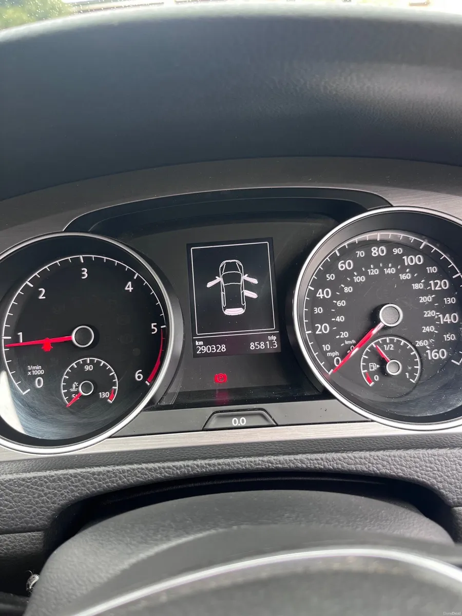 Volkswagen Golf 2015 - Image 2
