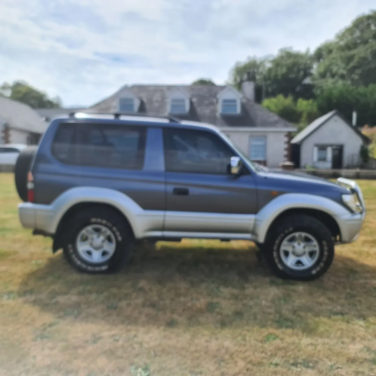 Toyota Land Cruiser 2000 - Image 1
