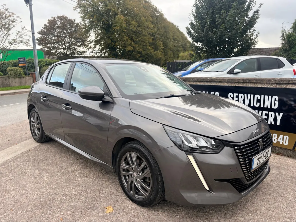 Peugeot 208 - Image 1