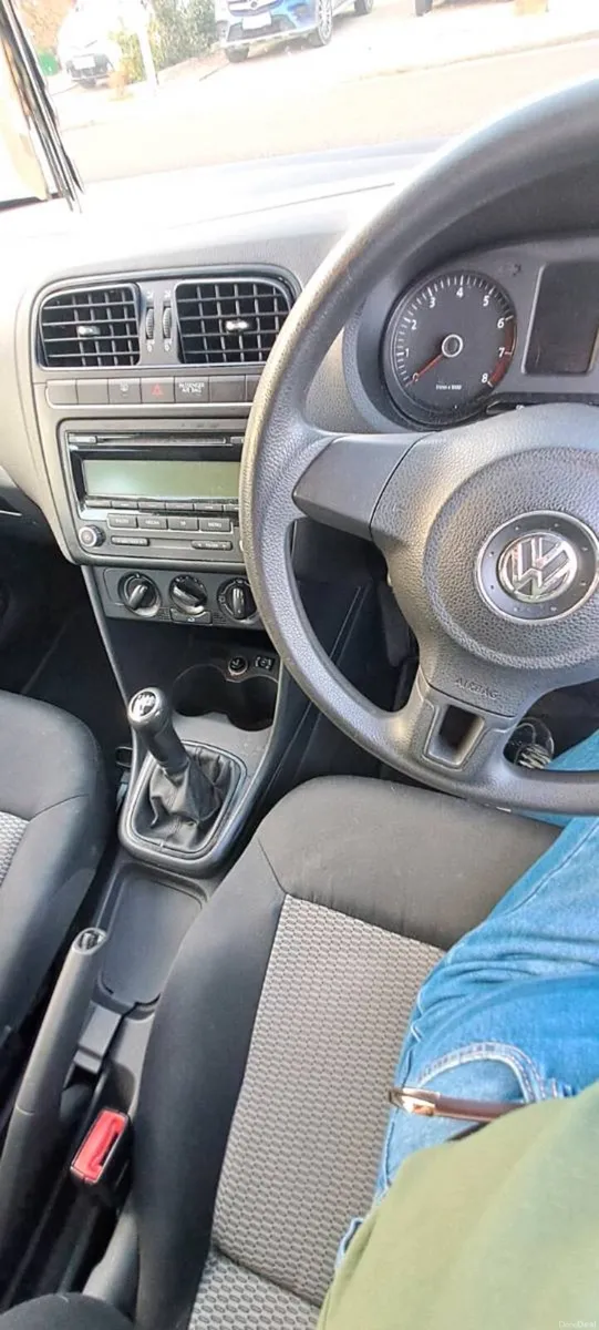 Volkswagen Polo - Image 6