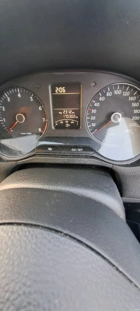 Volkswagen Polo - Image 5