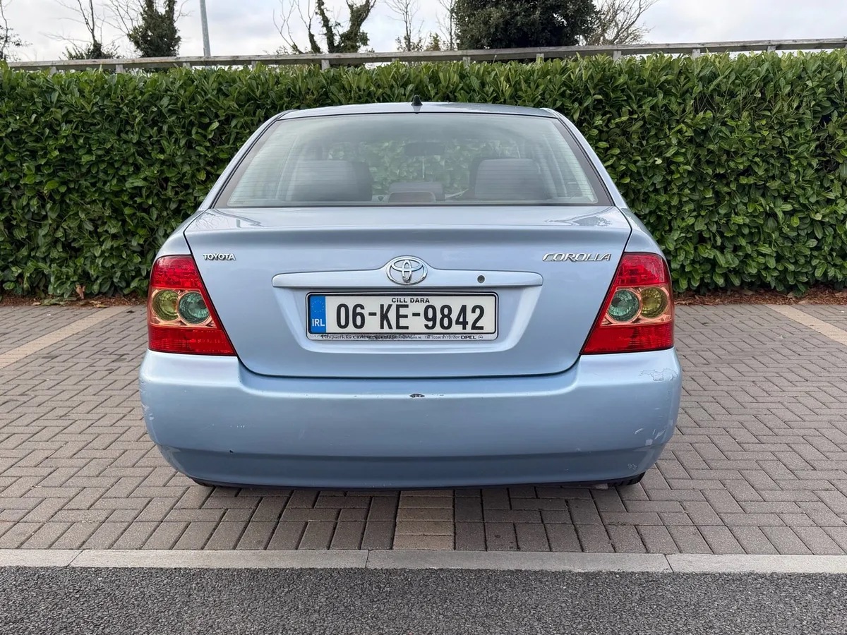 TOYOTA COROLLA 1.4 PETROL MANUAL - Image 6